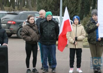 Uczniowie baszkowskiej podstawówki pamiętają o Powstańcach Wielkopolskich!