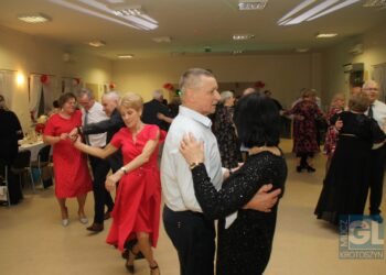 Zabawa Walentynkowa zdunowskich seniorów