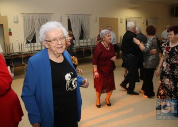 Zabawa Walentynkowa zdunowskich seniorów