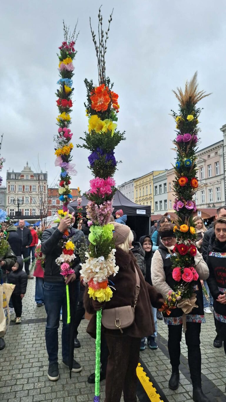 Świąteczna atmosfera na krotoszyńskim Rynku. X Kiermasz Wielkanocny za nami