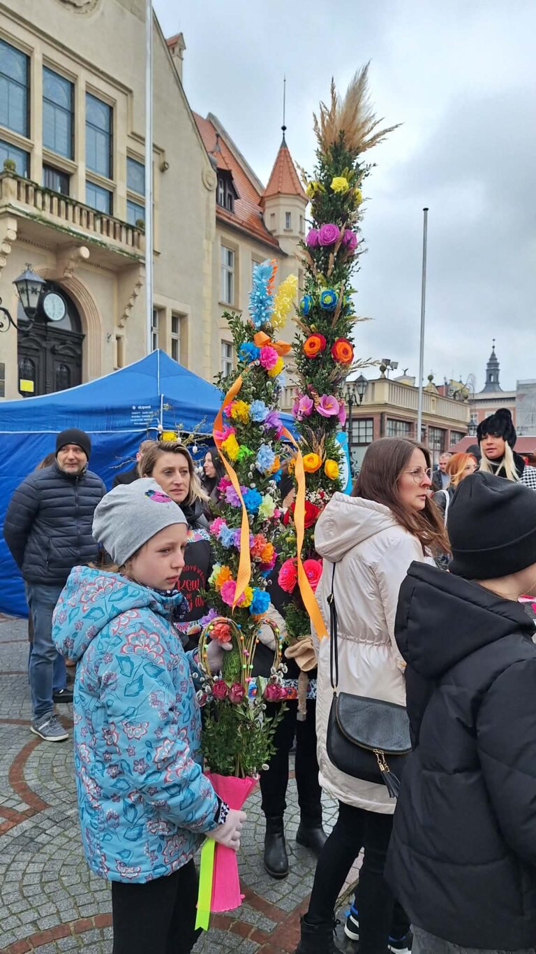 Świąteczna atmosfera na krotoszyńskim Rynku. X Kiermasz Wielkanocny za nami