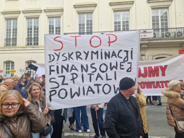 Powiat milicki na proteście w obronie szpitali
