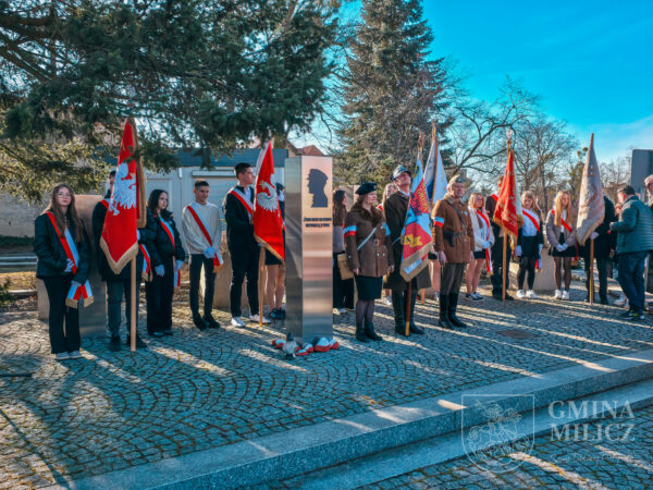 Milicz uczcił bohaterów antykomunistycznego podziemia Milicz uczcił bohaterów antykomunistycznego podziemia