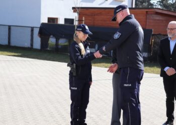 Nowy radiowóz dla policjantów w Kobylinie
