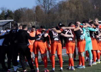 Barycz nie zwalnia. Cztery gole i komplet punktów w Lubaniu