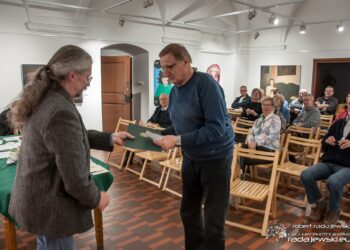 PTTK w Krotoszynie wybrało władze na kolejną kadencję. Karol Piotrowski nadal prezesem