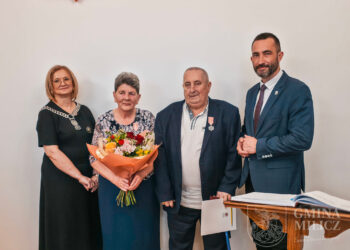 Medale za pół wieku razem. W Miliczu uhonorowano małżeńskie jubileusze