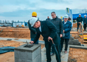 Kapsuła czasu na Dębowej. W Miliczu ruszyła budowa bloku SIM