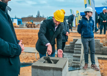 Kapsuła czasu na Dębowej. W Miliczu ruszyła budowa bloku SIM