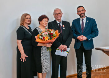 Medale za pół wieku razem. W Miliczu uhonorowano małżeńskie jubileusze