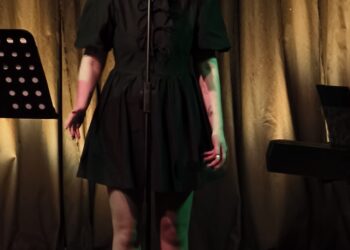 Muzyczny wieczór pełen emocji w Zdunach. Poezja śpiewana zachwyciła publiczność