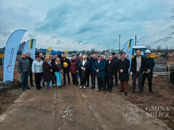 Kapsuła czasu na Dębowej. W Miliczu ruszyła budowa bloku SIM