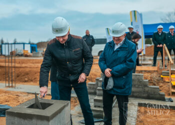 Kapsuła czasu na Dębowej. W Miliczu ruszyła budowa bloku SIM