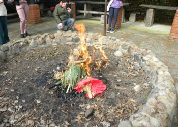 Pożegnali zimę na szlaku. Rajd „Topienie Marzanny” w Krotoszynie