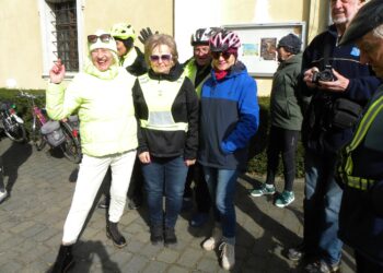 Pożegnali zimę na szlaku. Rajd „Topienie Marzanny” w Krotoszynie