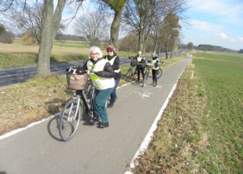 Pożegnali zimę na szlaku. Rajd „Topienie Marzanny” w Krotoszynie
