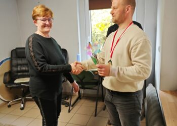 Im mniej punktów, tym lepiej. Strzelecka zabawa z przymrużeniem oka