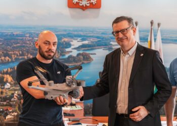 Nowe drony trafiły do jednostek OSP w gminie Milicz