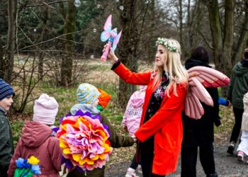 Kolorowy pochód na powitanie nowej pory roku