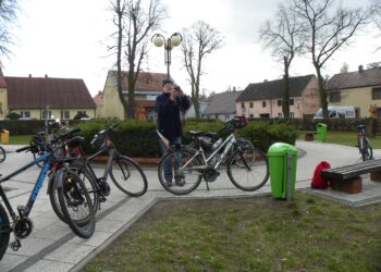 Pożegnali zimę na szlaku. Rajd „Topienie Marzanny” w Krotoszynie