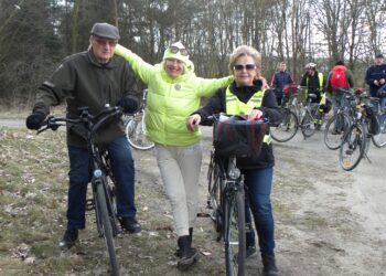 Pożegnali zimę na szlaku. Rajd „Topienie Marzanny” w Krotoszynie