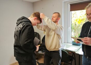 Im mniej punktów, tym lepiej. Strzelecka zabawa z przymrużeniem oka