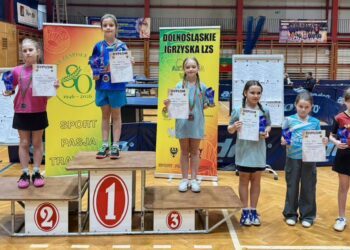 Pola Olszewska z tytułem, Zofia Pawłowska ze srebrem