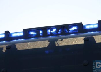 Alarm pożarowy w jednym z krotoszyńskich marketów. Ewakuowano 126 osób