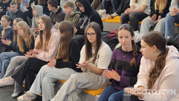 VII Powiatowe Targi Edukacyjne i Targi Pracy