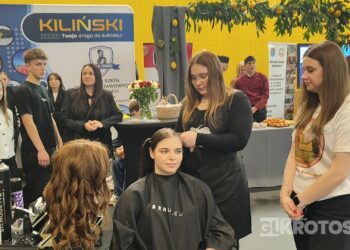 VII Powiatowe Targi Edukacyjne i Targi Pracy