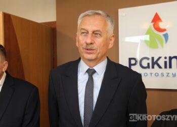 Gmina i powiat łączą siły dla rozwoju. Umowy podpisane, ruszą duże prace drogowe i kanalizacyjne