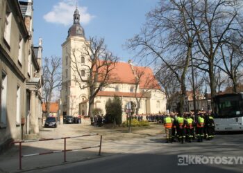 Ostatnie pożegnanie burmistrza Koźmina Wlkp. śp. Macieja Bratborskiego