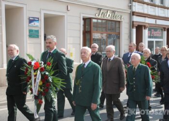 Ostatnie pożegnanie burmistrza Koźmina Wlkp. śp. Macieja Bratborskiego