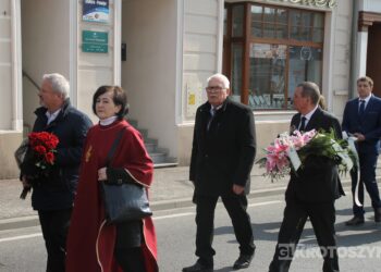 Ostatnie pożegnanie burmistrza Koźmina Wlkp. śp. Macieja Bratborskiego