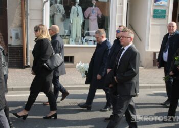 Ostatnie pożegnanie burmistrza Koźmina Wlkp. śp. Macieja Bratborskiego