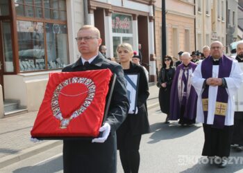Ostatnie pożegnanie burmistrza Koźmina Wlkp. śp. Macieja Bratborskiego