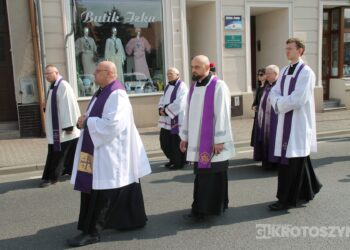 Ostatnie pożegnanie burmistrza Koźmina Wlkp. śp. Macieja Bratborskiego