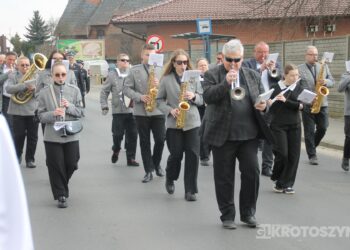 Ostatnie pożegnanie burmistrza Koźmina Wlkp. śp. Macieja Bratborskiego