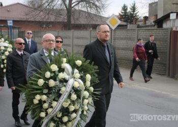 Ostatnie pożegnanie burmistrza Koźmina Wlkp. śp. Macieja Bratborskiego