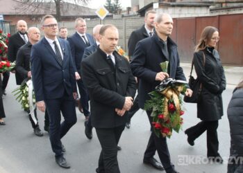 Ostatnie pożegnanie burmistrza Koźmina Wlkp. śp. Macieja Bratborskiego