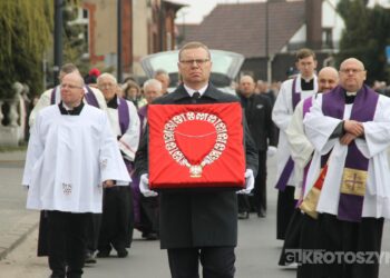 Ostatnie pożegnanie burmistrza Koźmina Wlkp. śp. Macieja Bratborskiego