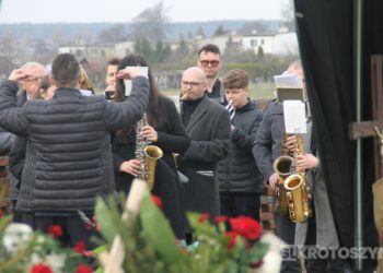 Ostatnie pożegnanie śp. Tadeusza Lawrenza, Honorowego Obywatela Sulmierzyc