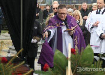 Ostatnie pożegnanie śp. Tadeusza Lawrenza, Honorowego Obywatela Sulmierzyc