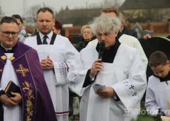 Ostatnie pożegnanie śp. Tadeusza Lawrenza, Honorowego Obywatela Sulmierzyc