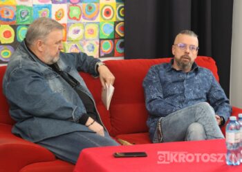 O psie, który stał się bohaterem książki. Spotkanie autorskie Marcina Szyndrowskiego w Krotoszynie