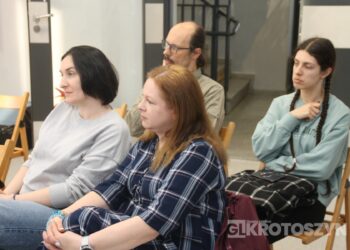 O psie, który stał się bohaterem książki. Spotkanie autorskie Marcina Szyndrowskiego w Krotoszynie