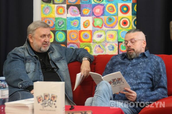 O psie, który stał się bohaterem książki. Spotkanie autorskie Marcina Szyndrowskiego w Krotoszynie