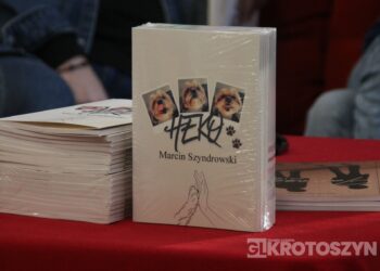 O psie, który stał się bohaterem książki. Spotkanie autorskie Marcina Szyndrowskiego w Krotoszynie
