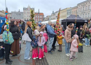Świąteczna atmosfera na krotoszyńskim Rynku. X Kiermasz Wielkanocny za nami