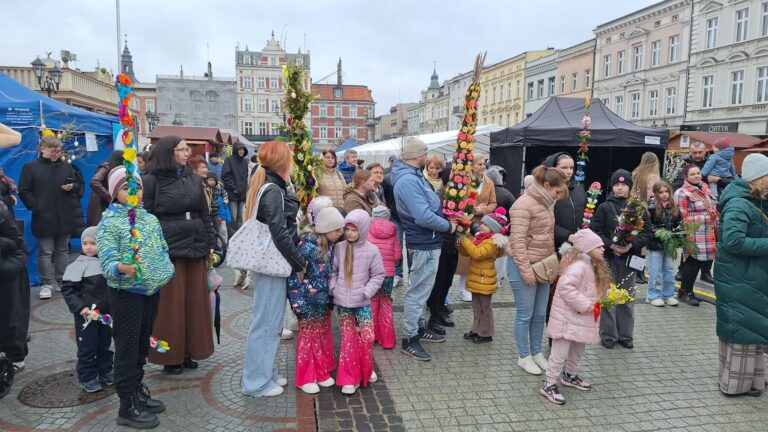Świąteczna atmosfera na krotoszyńskim Rynku. X Kiermasz Wielkanocny za nami